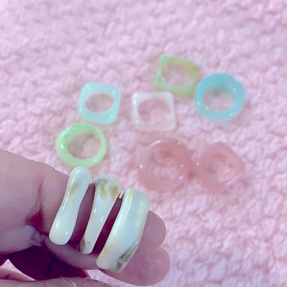 New 10pc Stylish Pastel Fashion Rings Jewelry Bundle, Stackable Rings - Picture 8 of 15